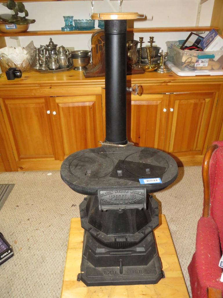 PHIL No. 10B Sad Iron Warming Stove | Proxibid PHIL No. 10B Sad Iron Warming Stove | Proxibid