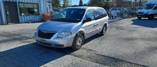 2007 Chrysler Town and Country LX V6, 3.3L
