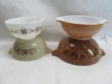 (4) Vintage Pyrex Bowls