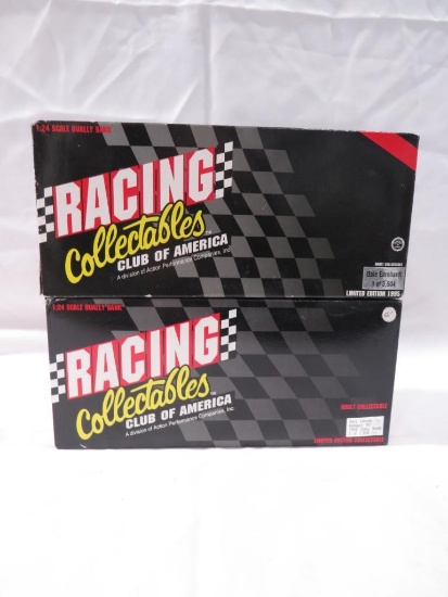 (2) 1:24 Scale Dually Banks