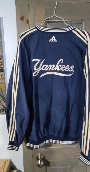 Men's NY Yankees Apparel.