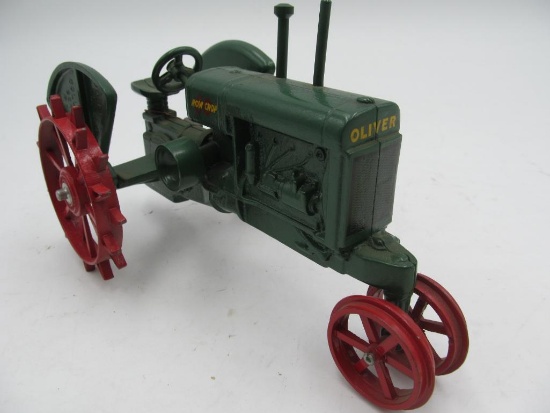 Scale Models Oliver Row Crop Spoke Wheel Tractor