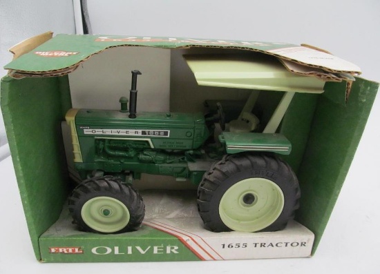 ERTL Oliver 1655 Tractor
