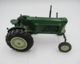 Dusty Oliver 770 Tractor