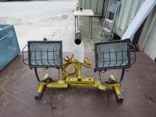 (2) Halogen Work Lights