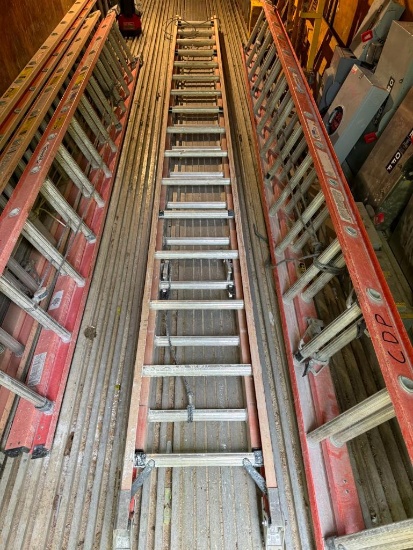 Werner 32' Fiberglass Extension Ladder