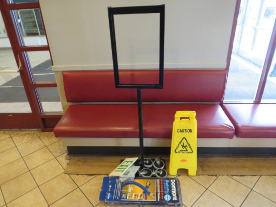 Asst. Restaurant Signage & Accessories