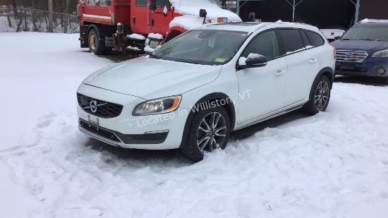 2015 Volvo V60 Cross Country T5 Platinum I5, 2.5L