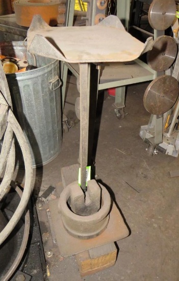 Homemade Shop Stand
