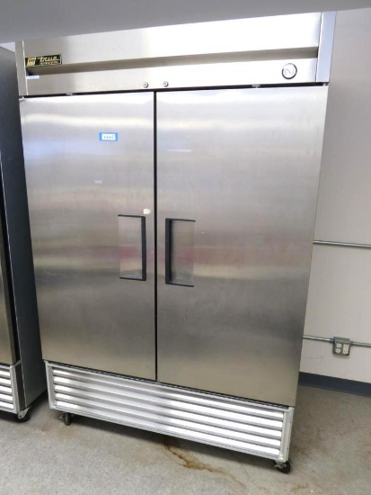 True 2-Door Reach-In Refrigerator