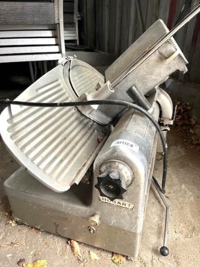 Hobart Model 1712 Slicer