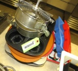 Asst. Specialty Baking Trays & Cookie Presses