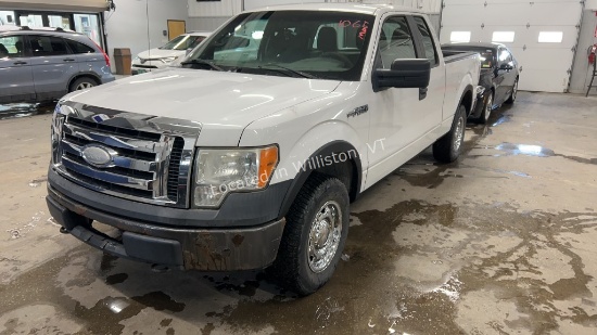 2010 Ford F-150 XL V8, 4.6L