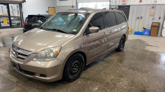 2005 Honda Odyssey EX-L w/DVD w/Navi V6, 3.5L