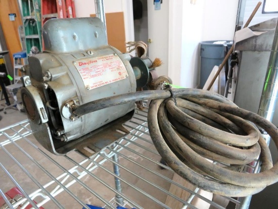 Dayton Electric Motor w/ Sandoflex Attachment