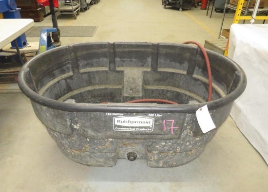 Rubbermaid AG Product 150 gal. Stock Tank