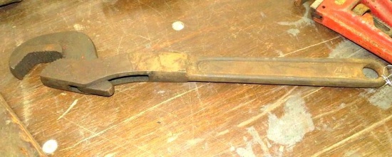 20" Quick-Release Pipe Wrench