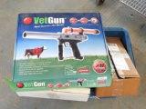 Vet Gun TM Insecticide Delivery System