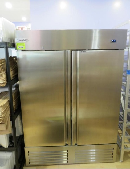 Serve-Ware Commercial 2-Door SS Reach-In Freezer