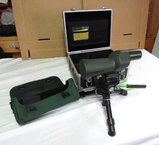 Winchester Spotting Scope w/ Tripod