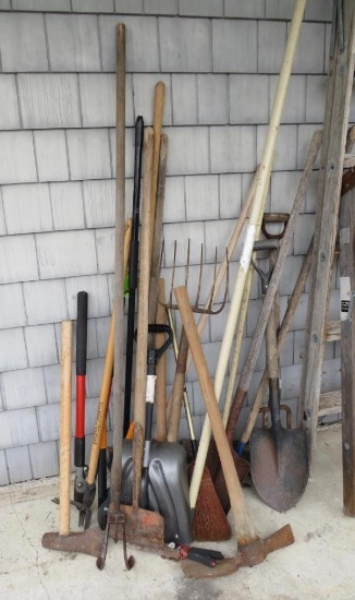 Asst. Garden Stick Tools
