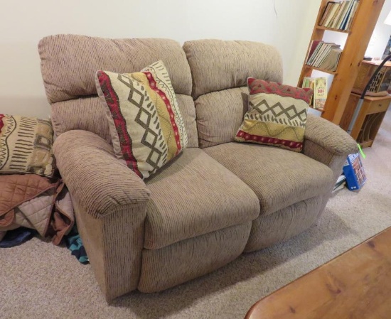 Reclining Loveseat
