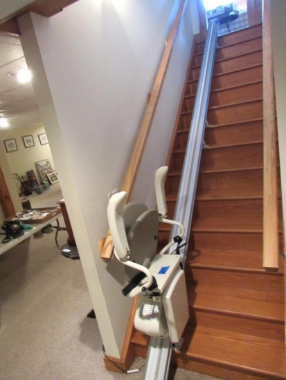 Harmar Mobility LLC Stairway Chair Lift