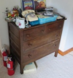 Oak Mission Style 4-Drawer Dresser
