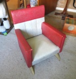 Reider Youth's Vinyl Rocking Chair