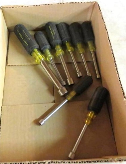 (12) Klein Nut Drivers