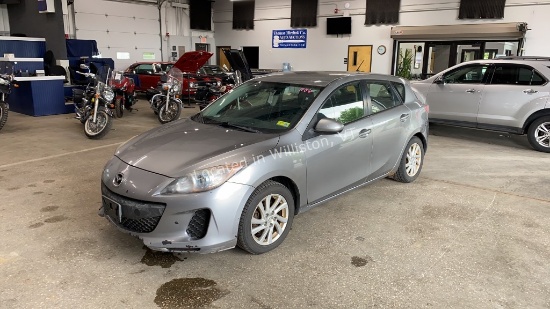 2012 Mazda Mazda3 i Touring I4, 2