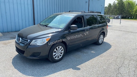 2012 Volkswage Routan SE V6, 3.6