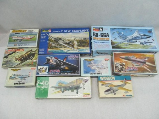(10) Vintage Aircraft Model Kits