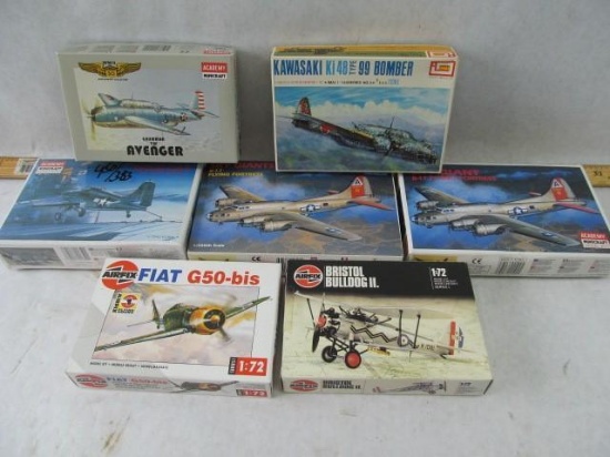(7) Military Aircraft Models