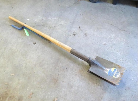 (2) Jackson Roof Shingle Strippers & Dasco Shingle Tool