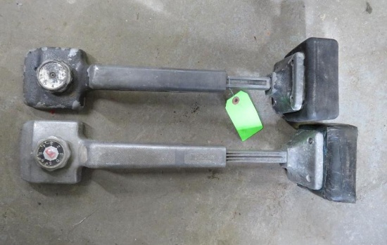 (2) Carpet Stretchers