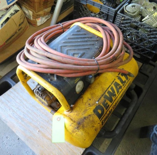 DeWalt Portable Air Compressor & Hose