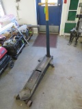 Walker 2 Ton Hydraulic Floor Jack