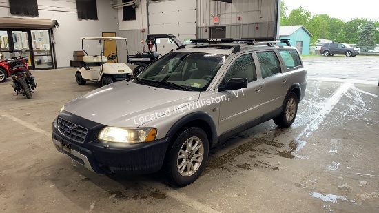 2005 Volvo XC70 Base I5, 2.5 T