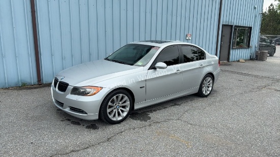 2006 BMW 3 Series 330xi I6, 3