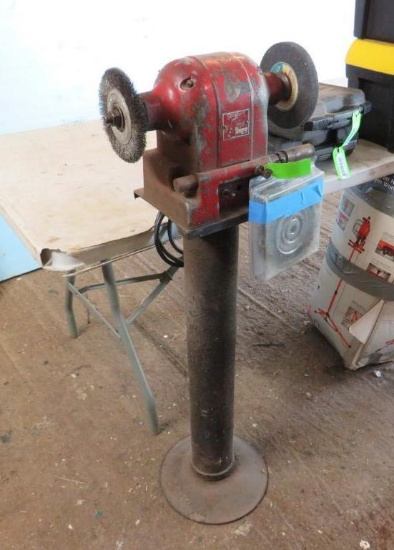 Black & Decker 6" Double End Bench Grinder