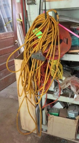 (4 +/-) Extension Cords