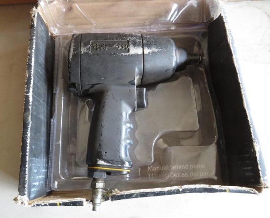 Husky Pro Pneumatic 1/2" Impact Driver