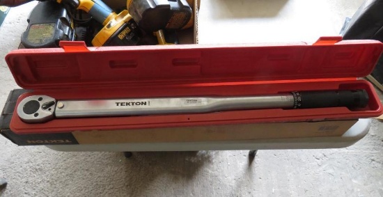 Tekton 24" Torque Wrench