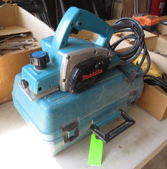 Makita Power Planer