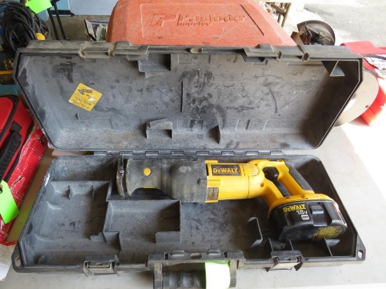 Dewalt Cordless Variable Speed Reciprocating Saw