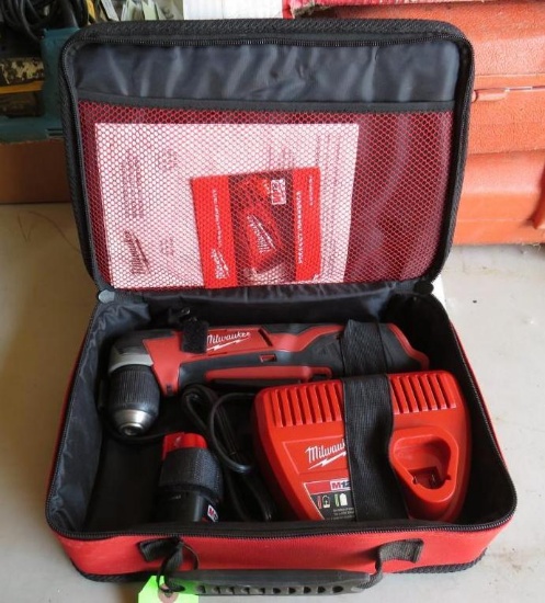 Milwaukee M12 3/8" Cordless Right Angle Drill