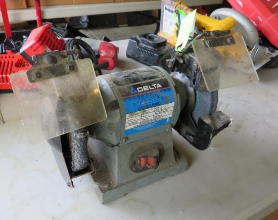 Delta 6" Double-Ended Bench Grinder
