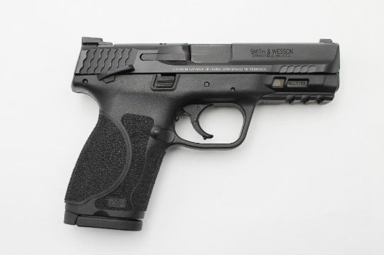 Smith & Wesson M&P9 Semi-Automatic Pistol