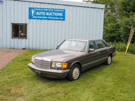 1991 Mercedes Benz 420SEL Sedan
